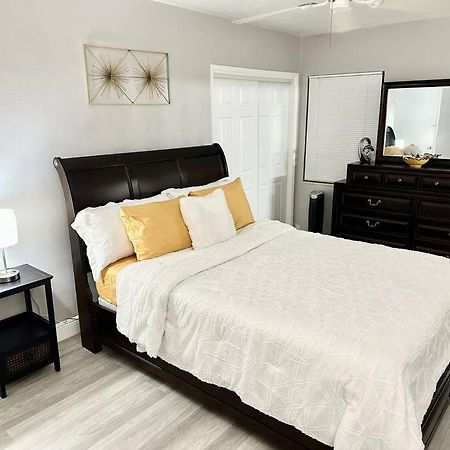 The Manors - Cozy 2 Bedrooms, 2 Baths Fort Lauderdale Exterior photo
